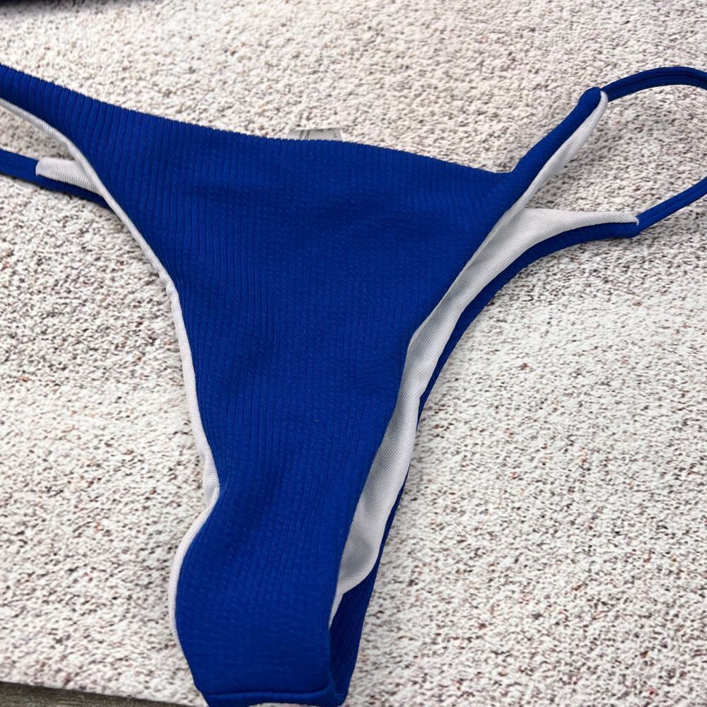 Shein ribbed triangle bikini - Picture 5 of 9